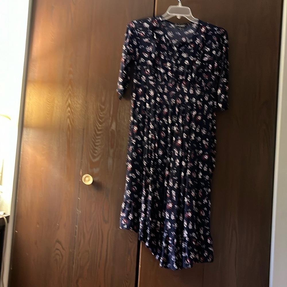 Hypernation nursing mother’s midi dress. Two zippers in front for nursing. S